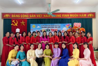 Một số hình ảnh tại lễ khai giảng trường mầm non Tân Sơn