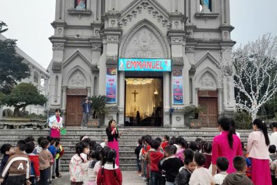 Hoạt động của bé